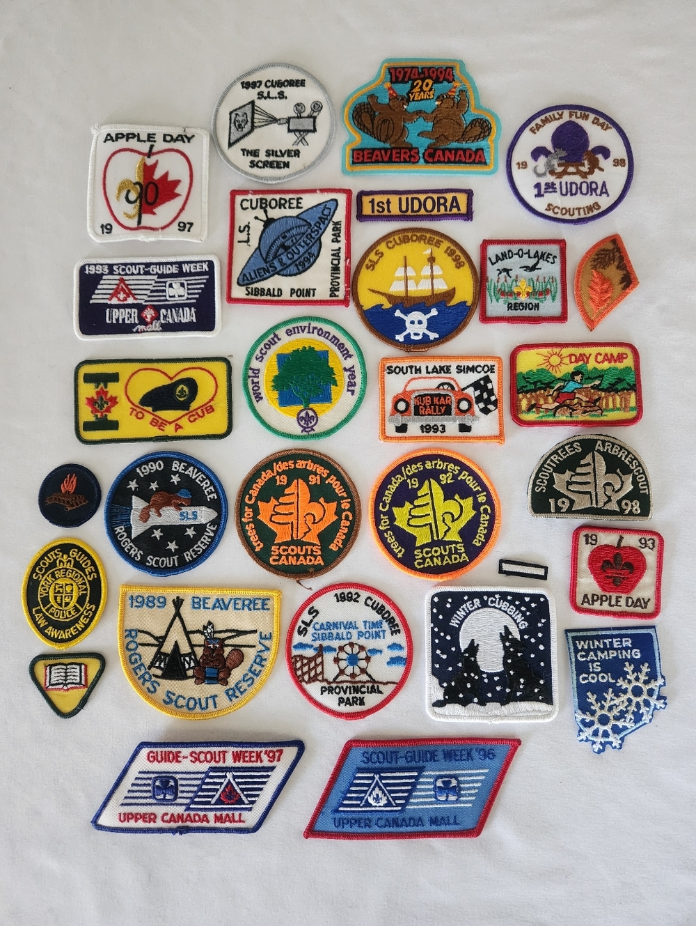 Collection of Vintage Scouts Canada Patches